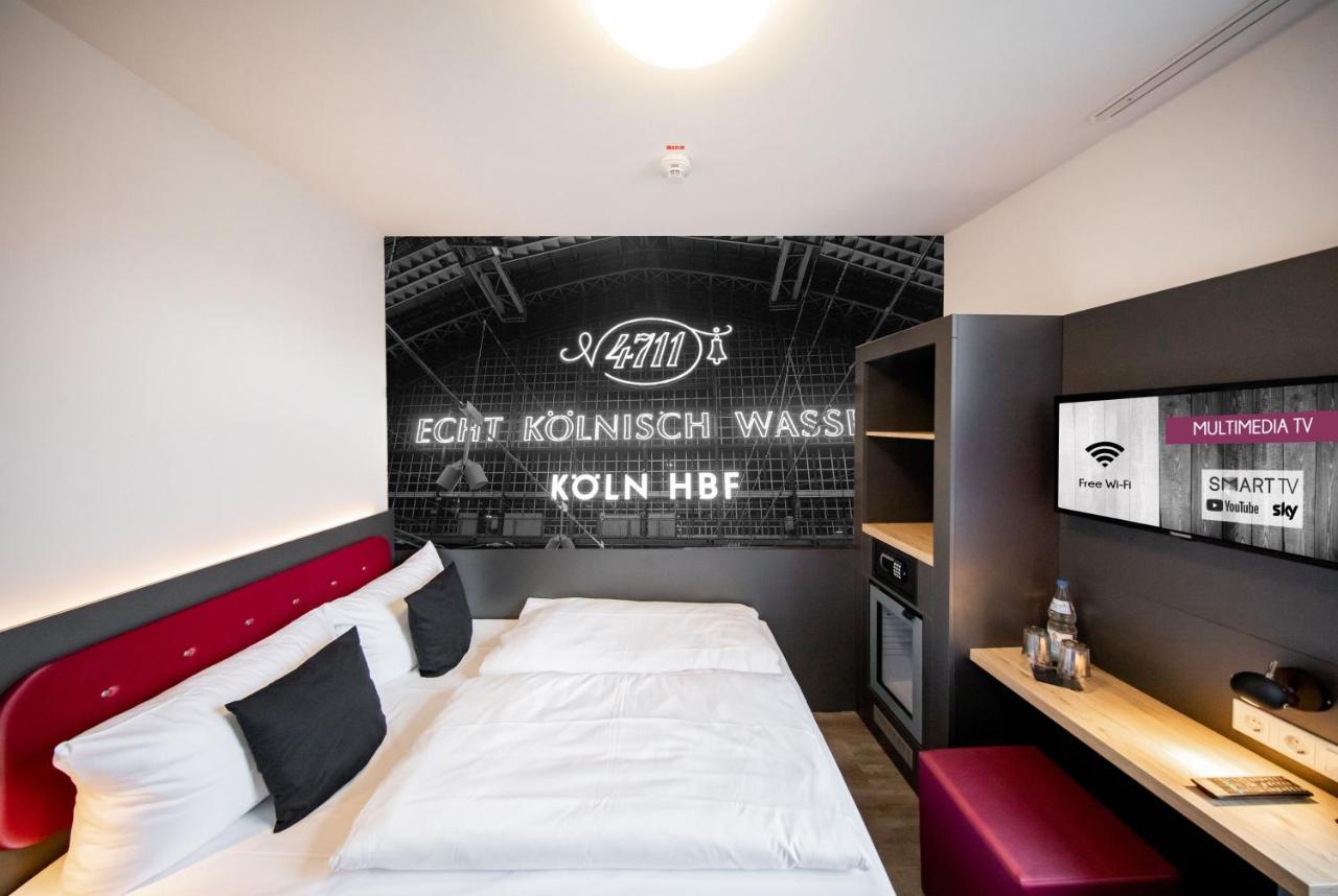 Smarty Cologne Dom Hotel - Boardinghouse - Kontaktloser Self Check-In Экстерьер фото