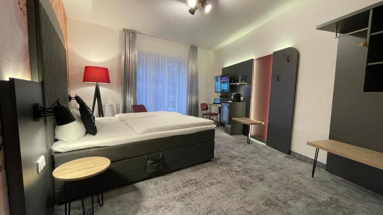 Smarty Cologne Dom Hotel - Boardinghouse - Kontaktloser Self Check-In Экстерьер фото