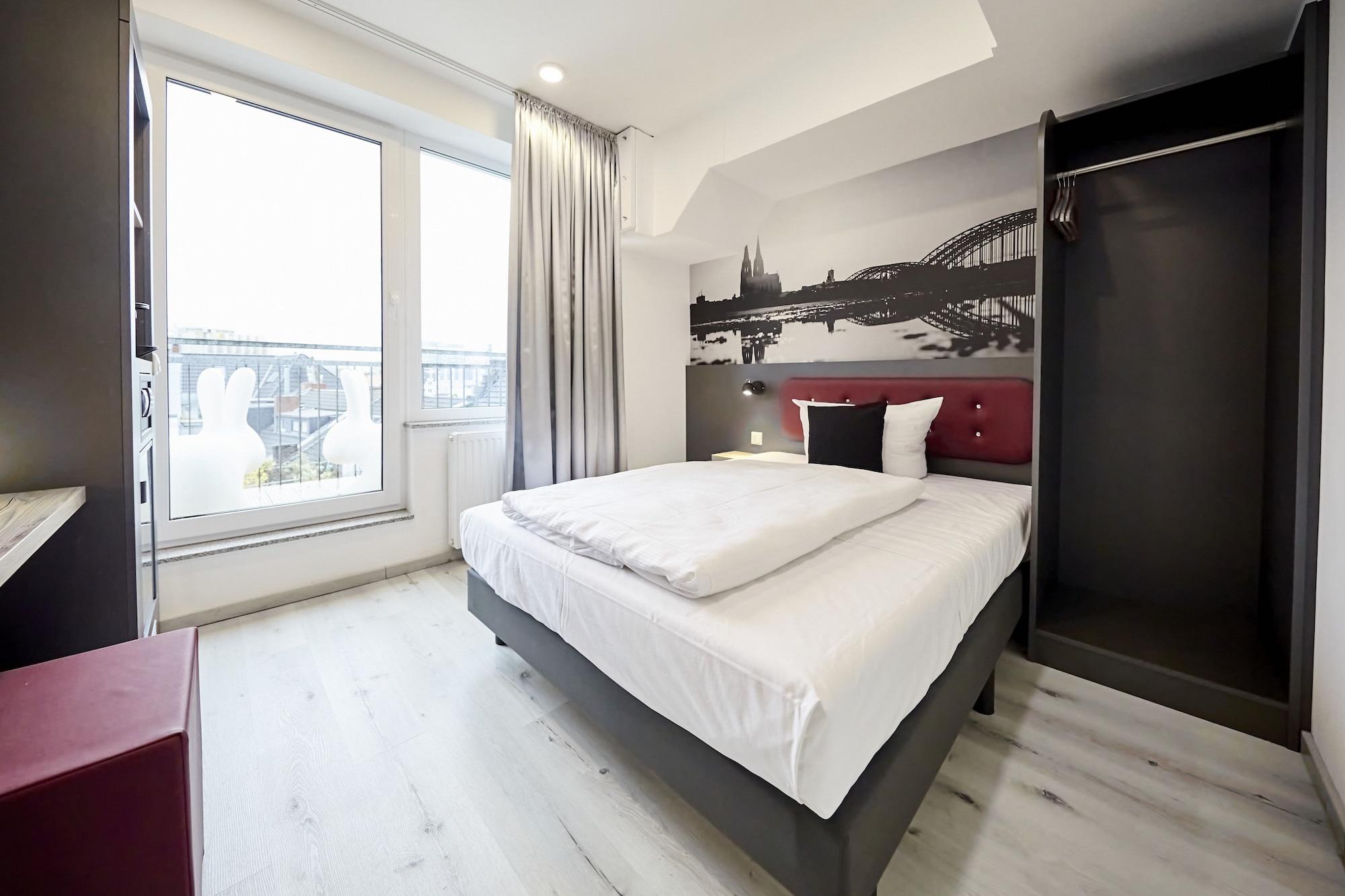 Smarty Cologne Dom Hotel - Boardinghouse - Kontaktloser Self Check-In Экстерьер фото