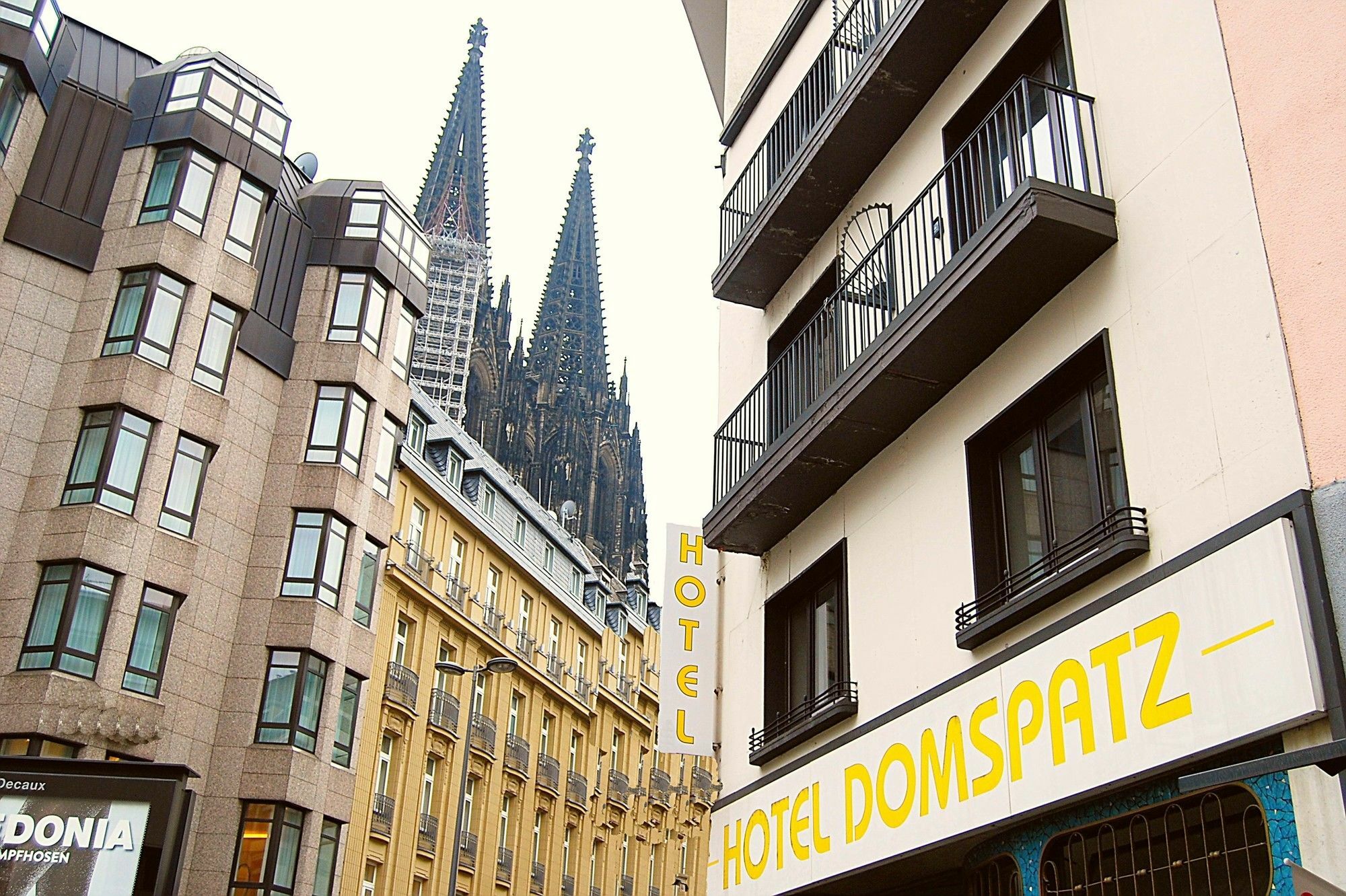 Smarty Cologne Dom Hotel - Boardinghouse - Kontaktloser Self Check-In Экстерьер фото